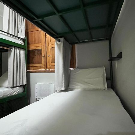 Br Hostel เบโลโอรีซอนชี ภายนอก รูปภาพ