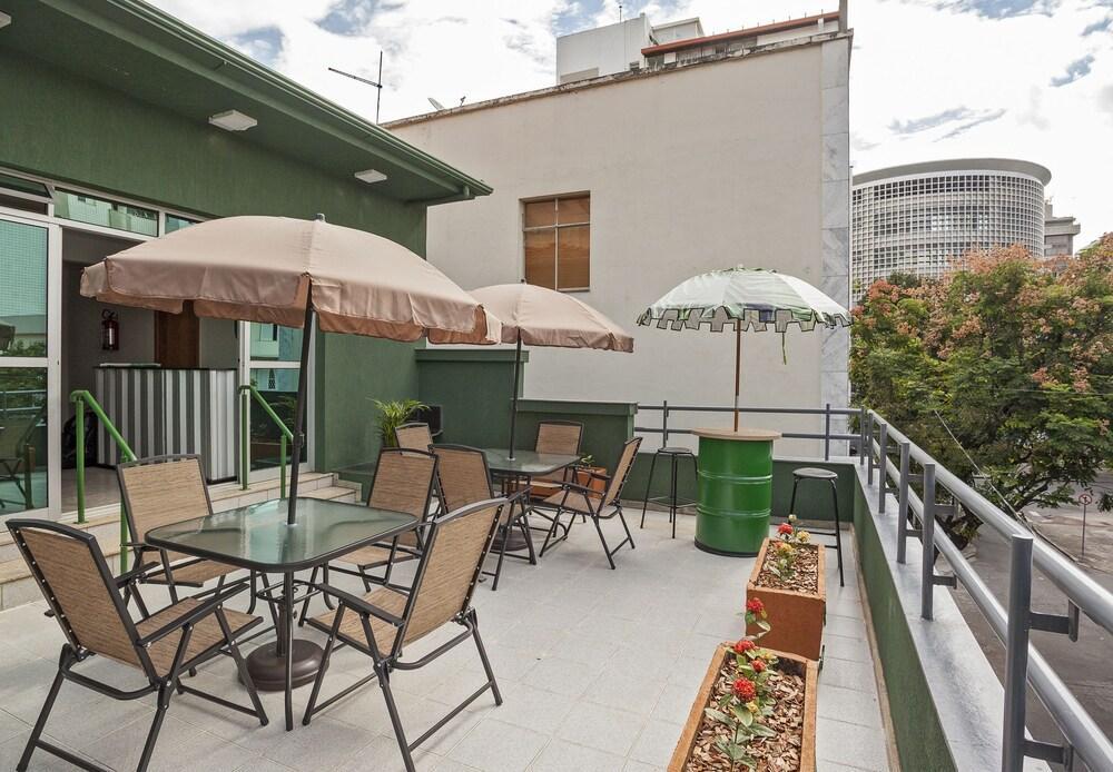 Br Hostel เบโลโอรีซอนชี ภายนอก รูปภาพ