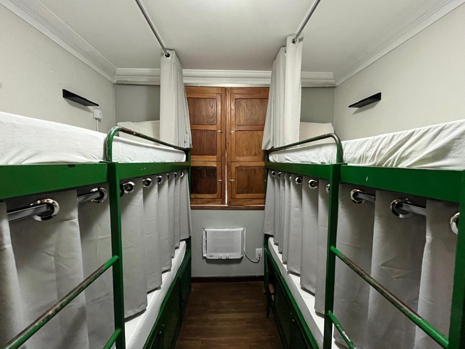 Br Hostel เบโลโอรีซอนชี ห้อง รูปภาพ