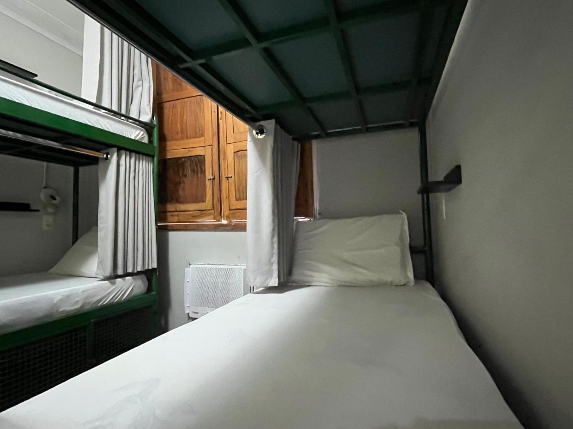 Br Hostel เบโลโอรีซอนชี ภายนอก รูปภาพ